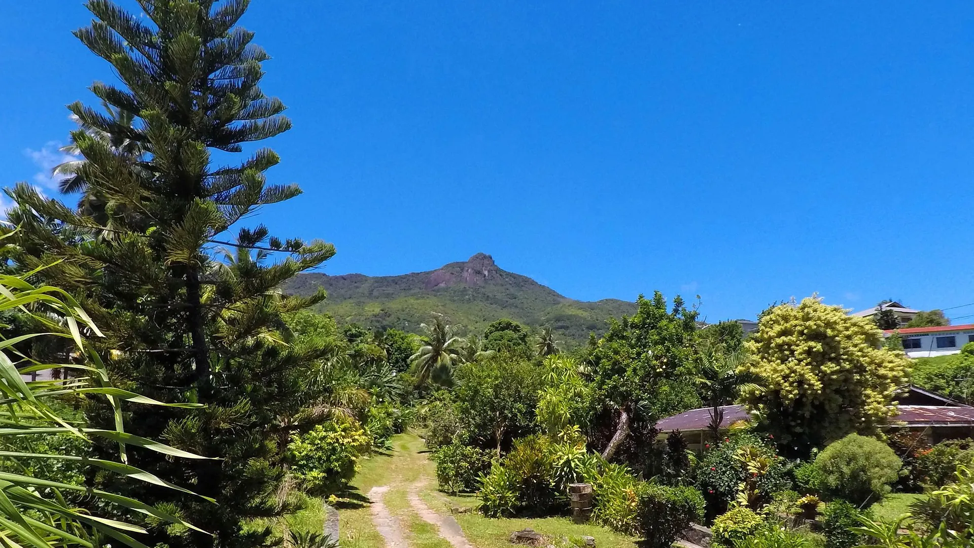 Chateau Elysium Beau Vallon  Hotel