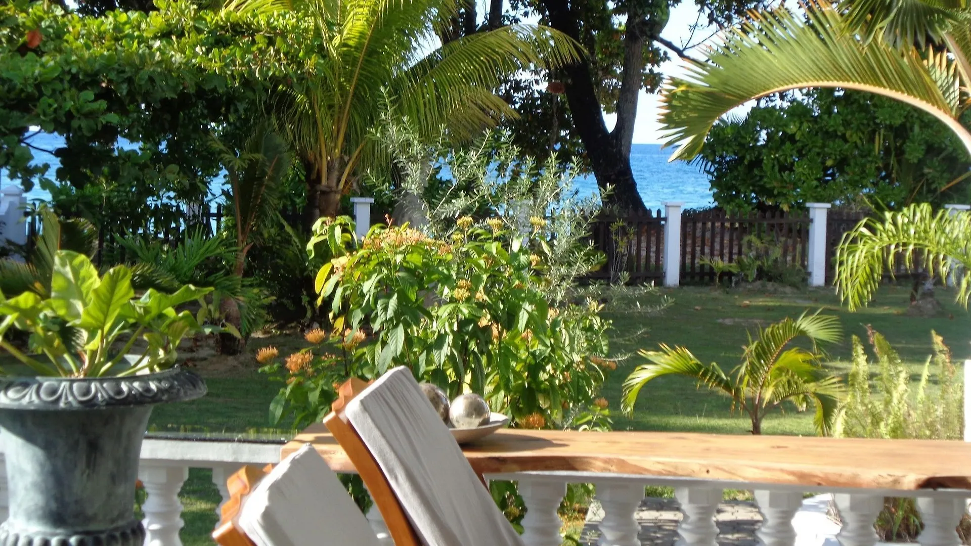 Chateau Elysium Hotel Beau Vallon