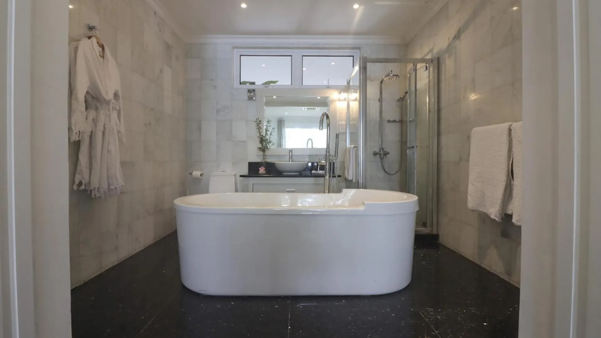 Chateau Elysium Beau Vallon  5*, Beau Vallon (Mahe) Seychellerne