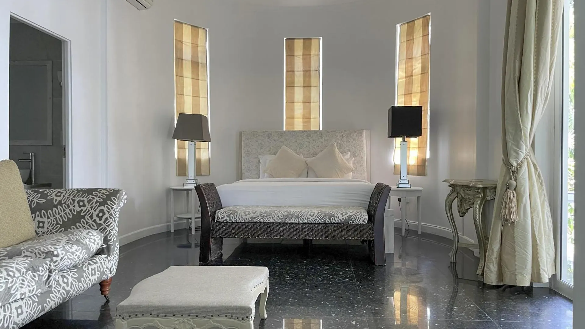 ***** Hotel Chateau Elysium Beau Vallon  Seychellerne